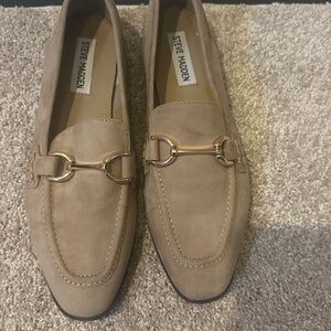 Steve Madden Beige Loafers with Gold Accent